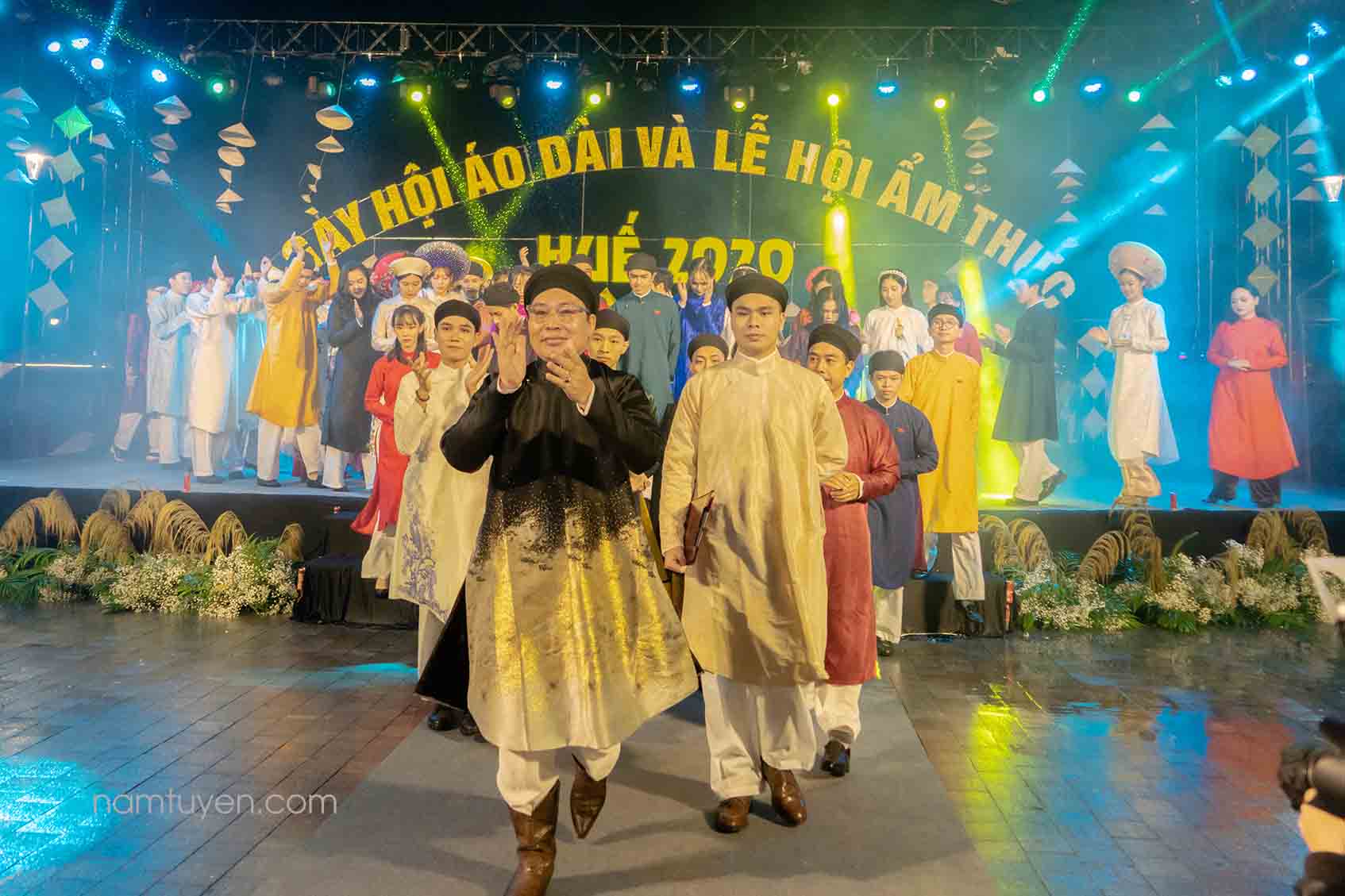 Áo Dài Năm Tuyền BST “Trở Về Cố Đô” Ngày hội Áo dài và Lễ hội Ẩm thực Huế 2020