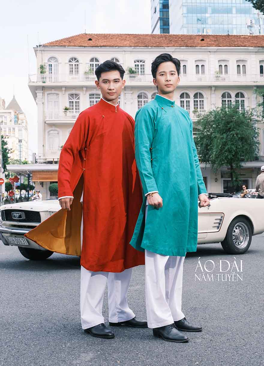 Áo dài nam ngũ thân tay chẽn vải gai màu xanh ngọc bích